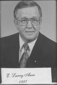Photo of E. Larry Aurs